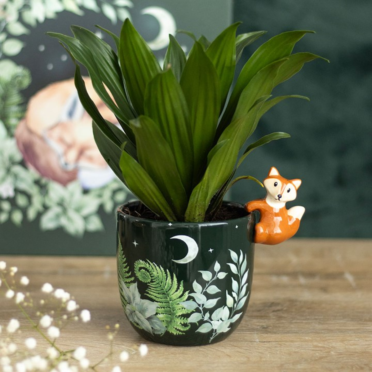 Green Forest Fox Plant Pot