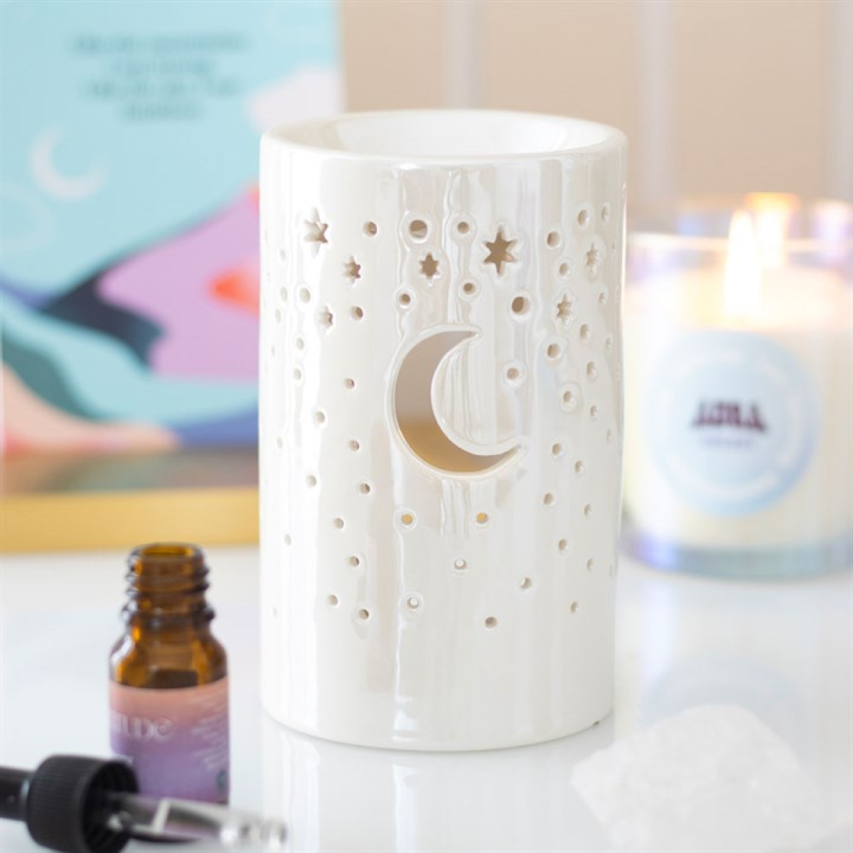 Iridescent Moon Pillar Oil Burner - White
